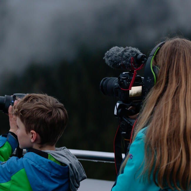Kamera im Einsatz beim Filmemachercamp © Benedikt Huck (Nationalpark Schwarzwald)
