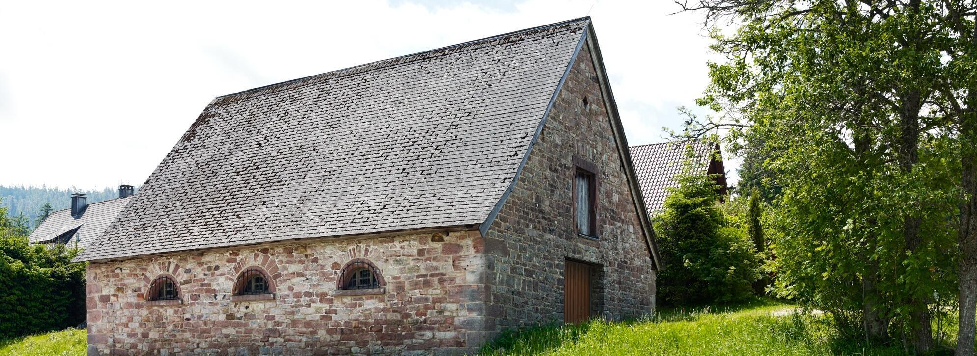 Kleines Gebäude aus Stein